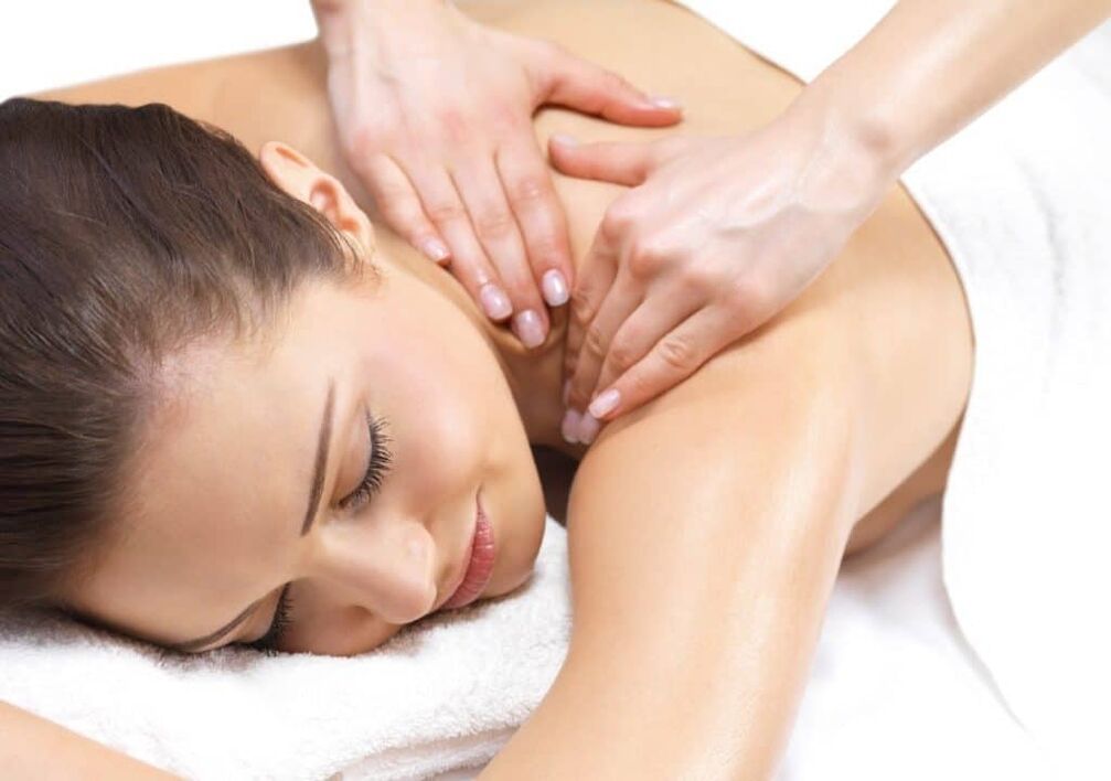 Ass et méiglech Massage mat Psoriasis ze maachen